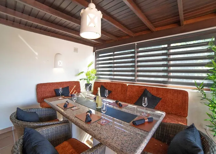 Beautiful Lanzarote 3 Bedrooms Irlanda Private Pool & Only 400m From The Sea Playa Blanca (Lanzarote)