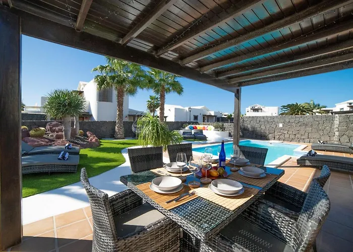 Beautiful Lanzarote 3 Bedrooms Irlanda Private Pool & Only 400m From The Sea * Playa Blanca (Lanzarote)