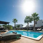 Villa Beautiful Lanzarote 3 Bedrooms Irlanda Private Pool & Only 400m From The Sea