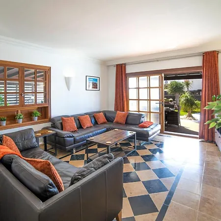 Beautiful Lanzarote 3 Bedrooms Irlanda Private Pool & Only 400m From The Sea Villa Playa Blanca (Lanzarote)